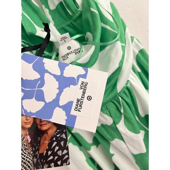 Diane Von Furstenberg Target S Jumpsuit Ginkgo Green & White Wide Leg Halter NEW - Picture 7 of 9